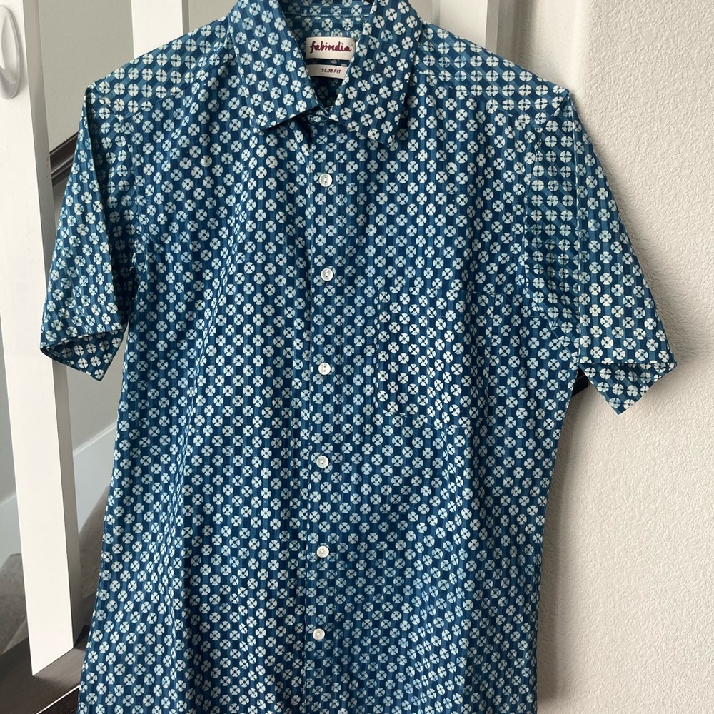 FabIndia boys slim fit shirt